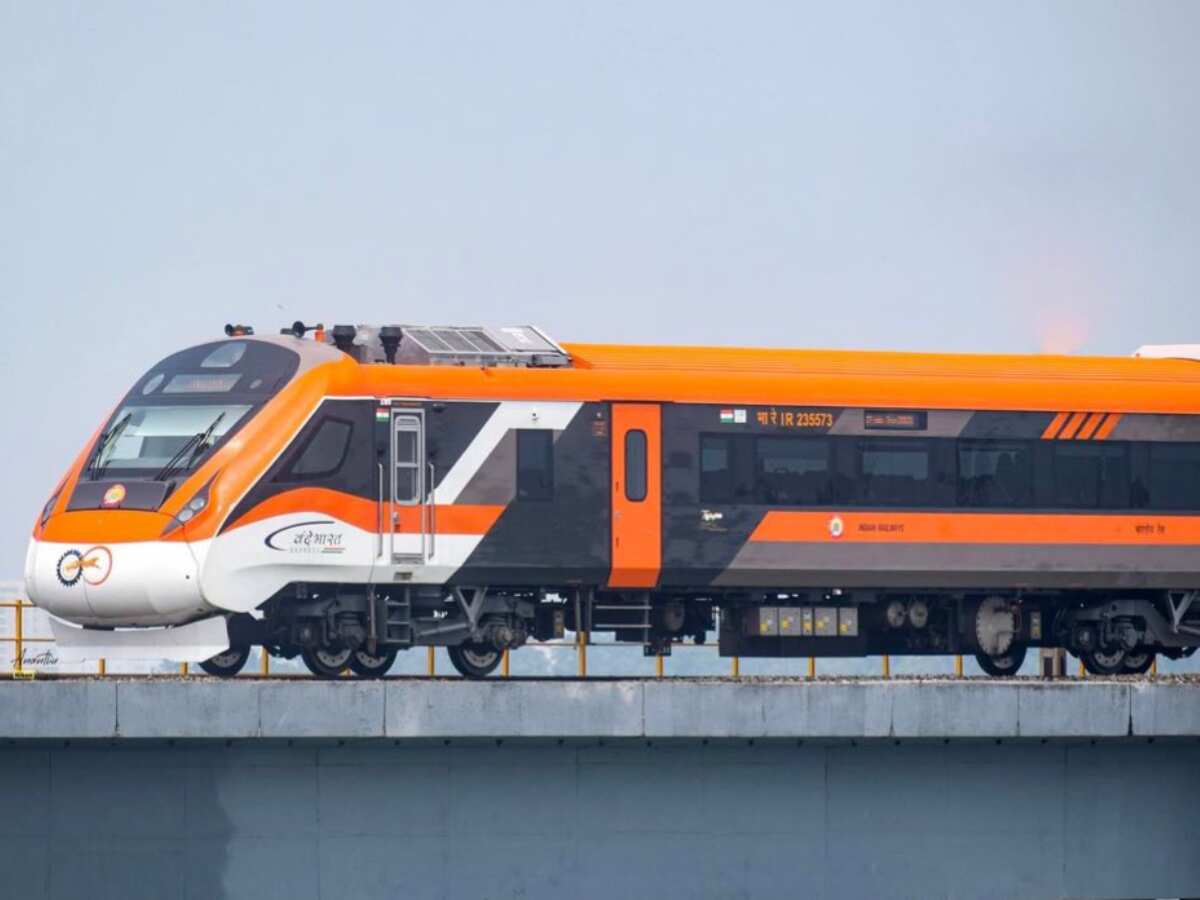 वंदे भारत स्लीपर ट्रेन हो गए 50% तक महंगे? TMC सांसद ने लगाया आरोप तो जान लीजिए रेलवे ने क्या कहा