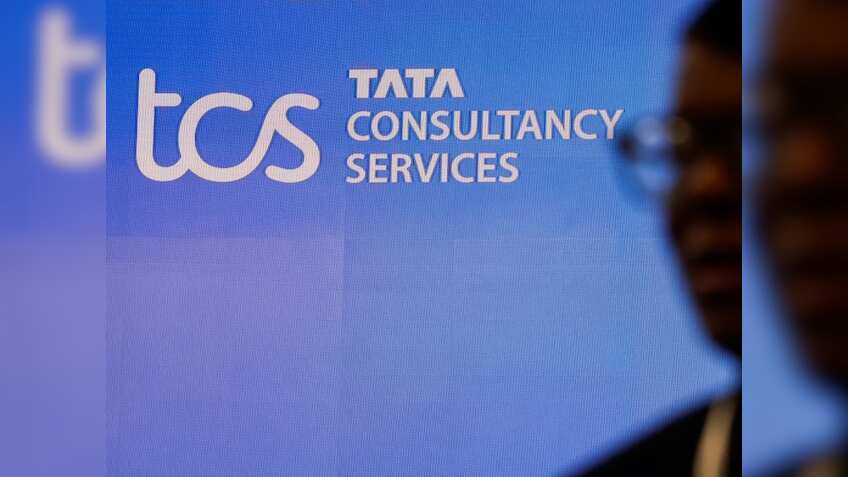 TCS Q2 Results: दिग्गज टेक कंपनी ने जारी किए नतीजे, मुनाफे से चूकी; निवेशकों को देगी 1,000% डिविडेंड