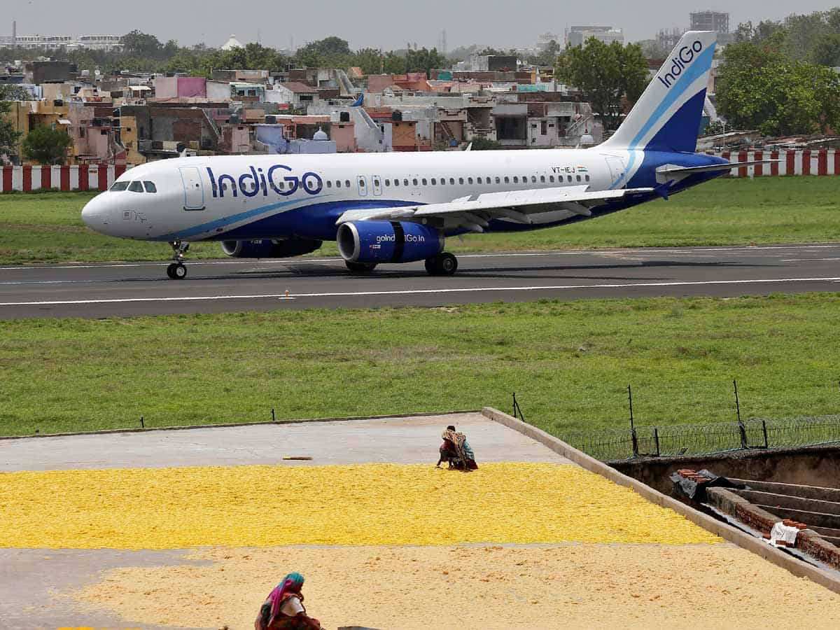 Indigo की पांच फ्लाइट्स को मिली धमकी, छह दिन में 70 विमानों को आ चुके हैं फर्जी कॉल