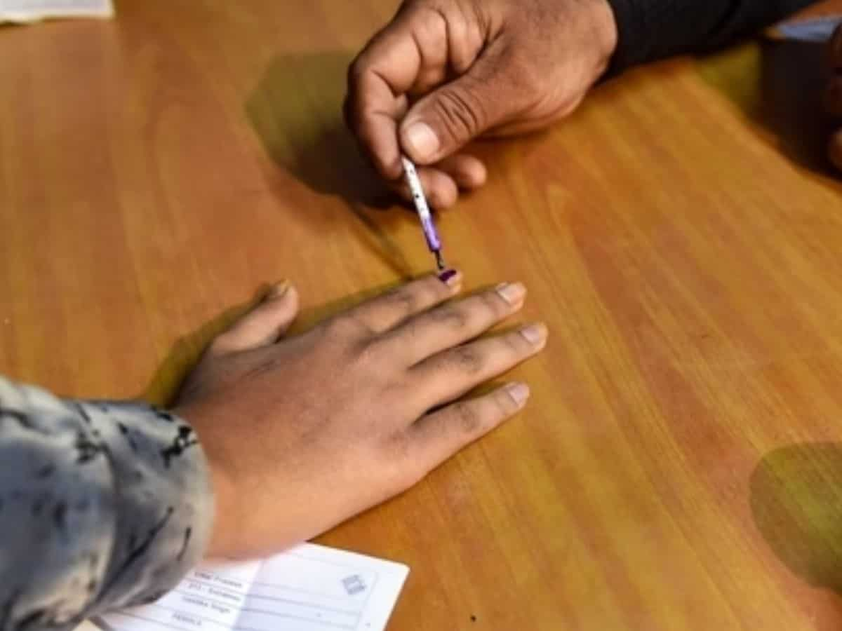 Jharkhand Elections: दूसरे चरण की 38 सीटों पर चुनाव की अधिसूचना जारी, ये है नामांकन दाखिल करने की आखिरी तारीख