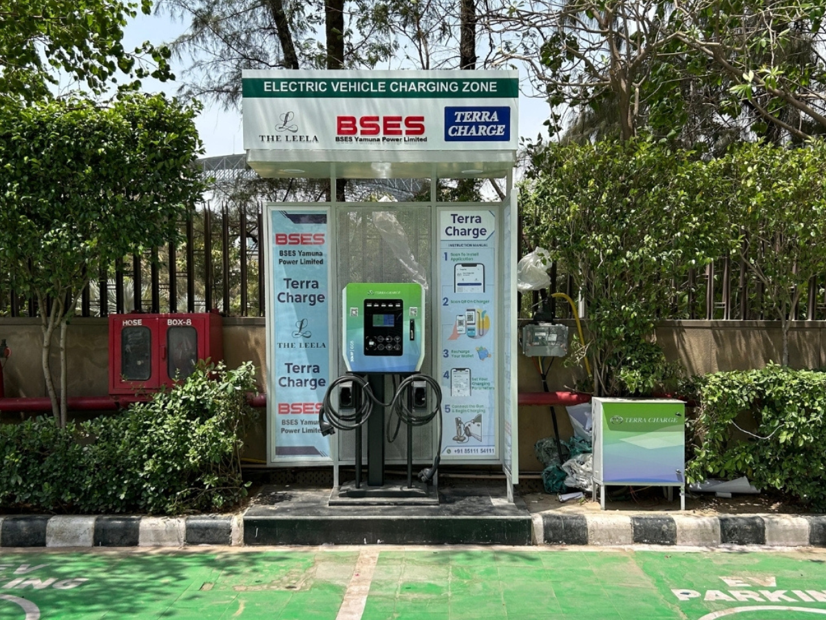 इन प्रीमियम और लग्जरी होटल में मिलेगी EV चार्ज करने की सुविधा; Terra Charge का मिला सपोर्ट