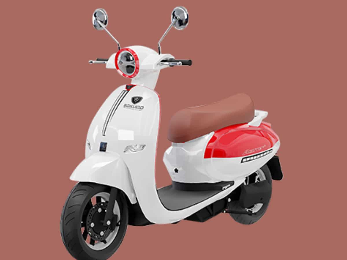 इस दिवाली बचाएं पेट्रोल का पैसा! घर लेकर आएं e-Scooter; एक्सटेंडेड वारंटी, डिस्काउंट, कैशबैक समेत कई ऑफर्स 