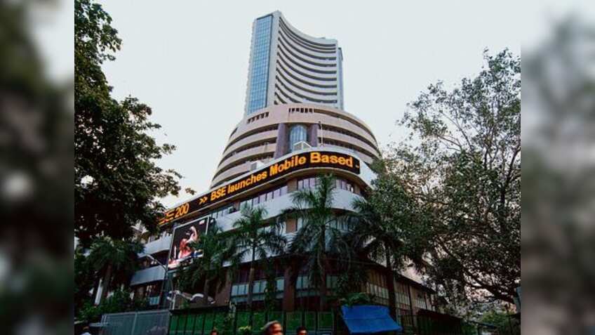 Stock Market Closing: मिडकैप-स्मॉलकैप में भारी बिकवाली, बाजार गिरावट के साथ बंद; इन शेयरों ने उठाया सबसे ज्यादा नुकसान
