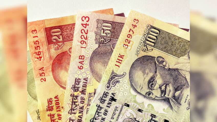 गिरते बाजार में भी कम नहीं हो रही नए निवेशकों की एंट्री, अक्टूबर में खुले 35 लाख नए डीमैट अकाउंट