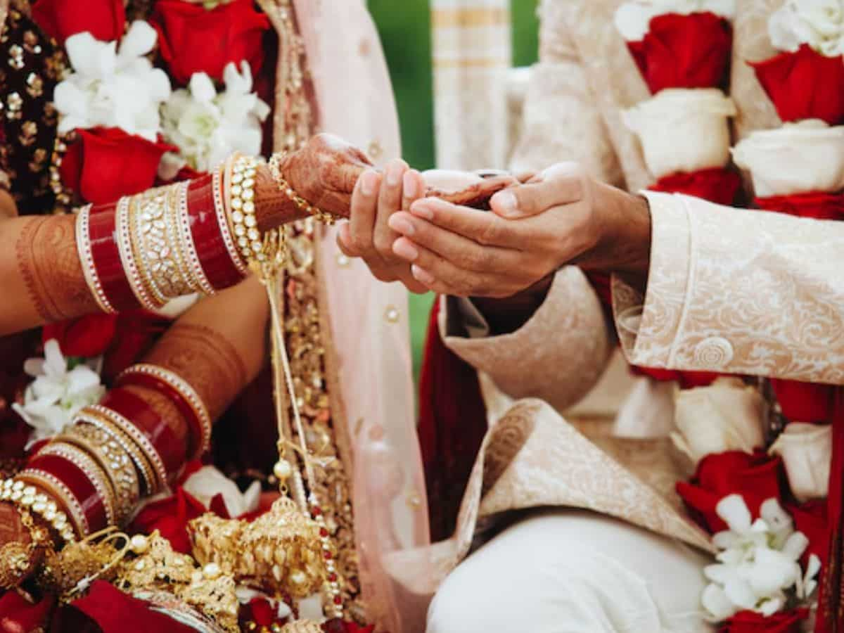 शादी में खर्च की नो टेंशन! जीवनसाथी ढूंढने के साथ अब विवाह के लिए लोन देगी Matrimony, लॉन्च किया नया प्लेटफॉर्म