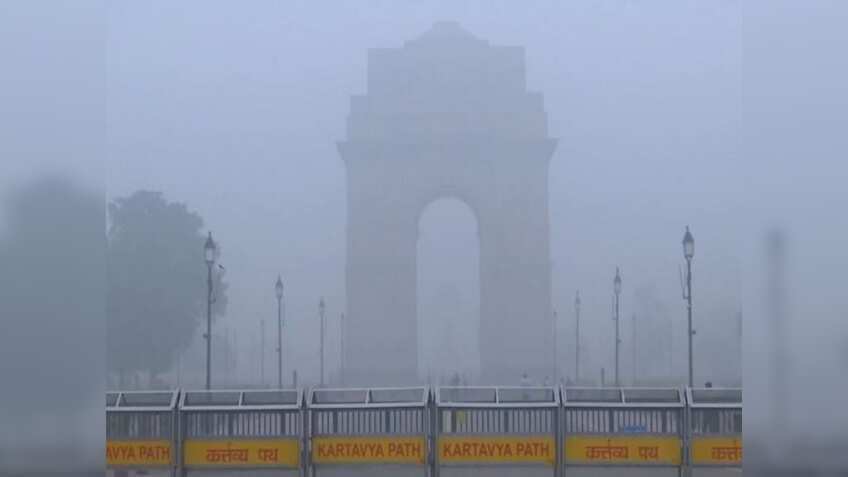 Pollution in Delhi: दिल्‍ली में पहली बार Severe+ श्रेणी में पहुंचा वायु प्रदूषण, आज से GRAP-4 लागू