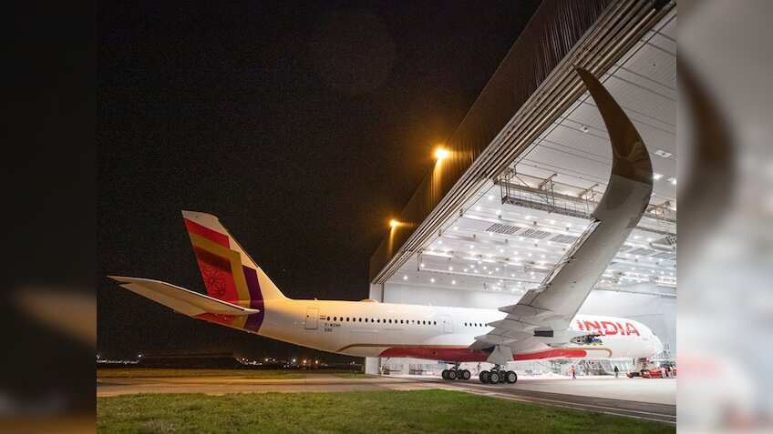 Air India ने विदेशी धरती पर कैंसिल की उड़ान! 2 दिन से एयरपोर्ट पर पैसेंजर हुए परेशान