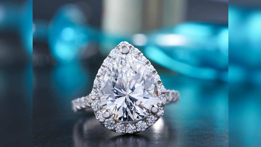 हीरे के नाम पर ग्राहकों के साथ 'खेल' नहीं कर पाएंगे कारोबारी, लेबलिंग और सर्टिफिकेशन के नए नियम जल्द होंगे जारी