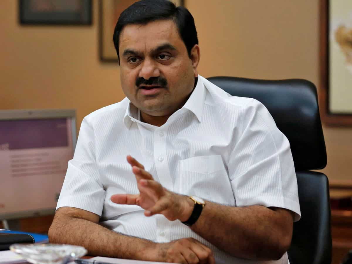 Adani Group Stocks में लगे 20% तक लोअर सर्किट, गौतम अडानी पर रिश्वत देने का आरोप