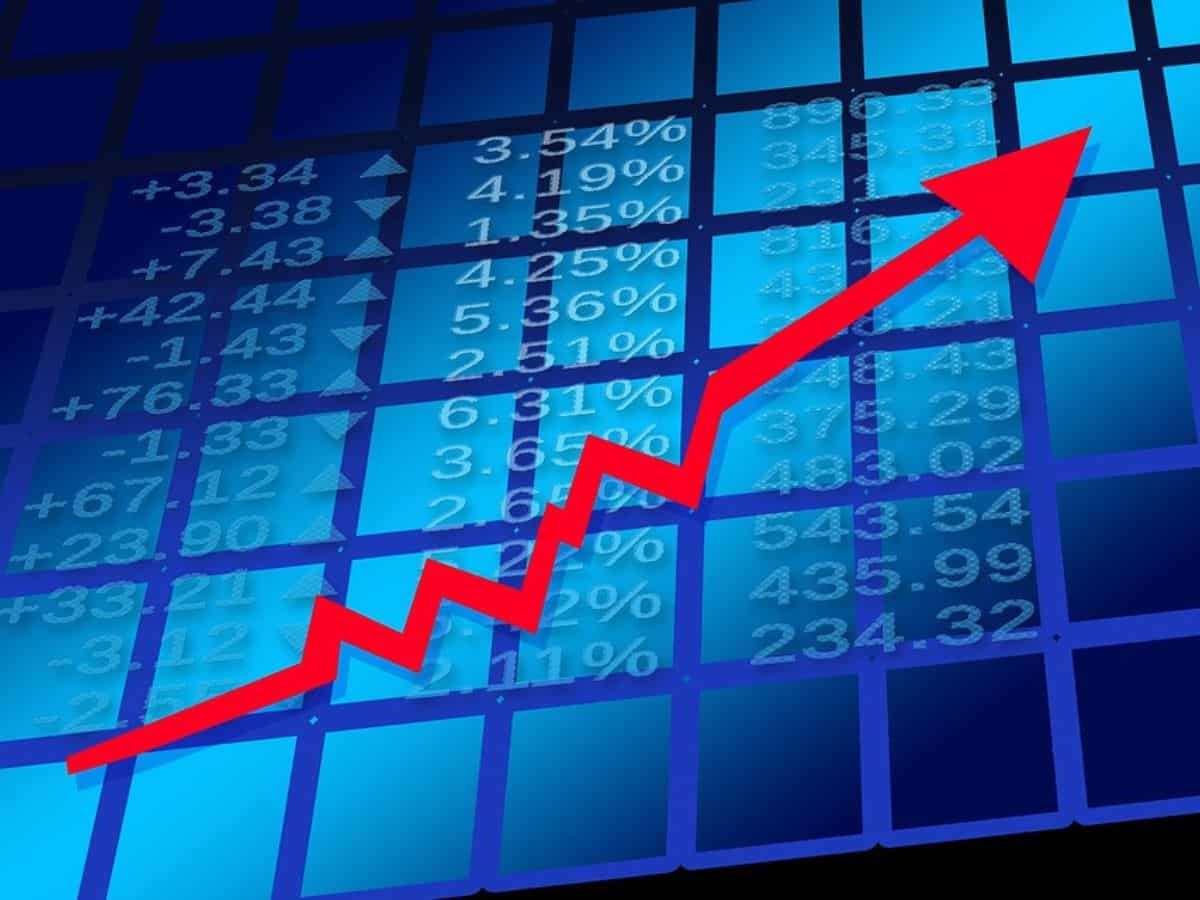 शॉर्ट टर्म में तगड़ी कमाई के लिए खरीद लें ये 2 Stocks! एक्सपर्ट ने बता दिया मुनाफे वाला टारगेट