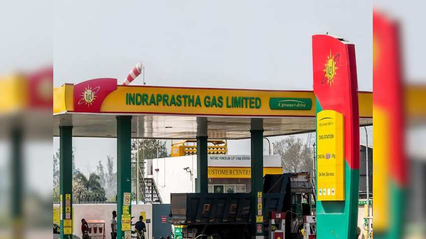 CNG Price Hike: आम लोगों को बड़ा झटका! इन शहरों में महंगी हुई सीएनजी, जानें आपके शहर का लेटेस्ट रेट