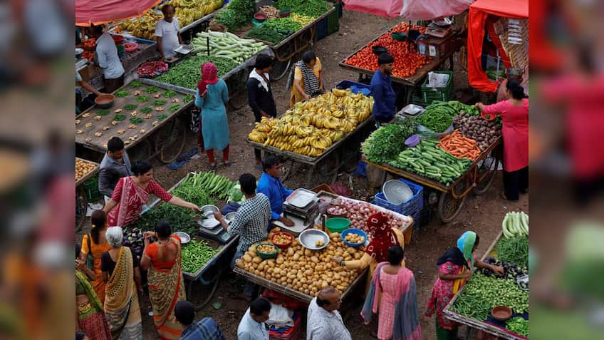 महंगाई से छुटकारे की उम्मीद, खाने-पीने के सामान के जल्द घटेंगे दाम, वित्त मंत्रालय की रिपोर्ट में दावा