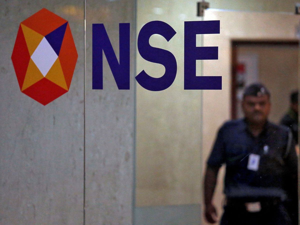 Stock Market Closing Highlights: फिर से धड़ाम हुए शेयर बाजार, सेंसेक्स 1200 अंक गिरा; निफ्टी 24,000 के नीचे बंद