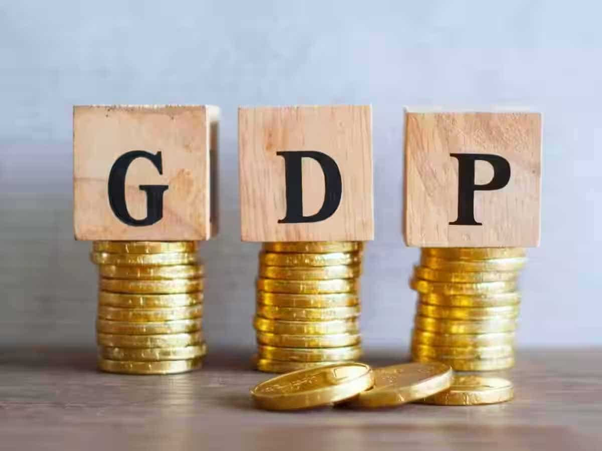 अर्थव्यवस्था में सुस्ती का दौर जारी, दो साल के निचले स्तर पर GDP ग्रोथ, GVA भी गिरा