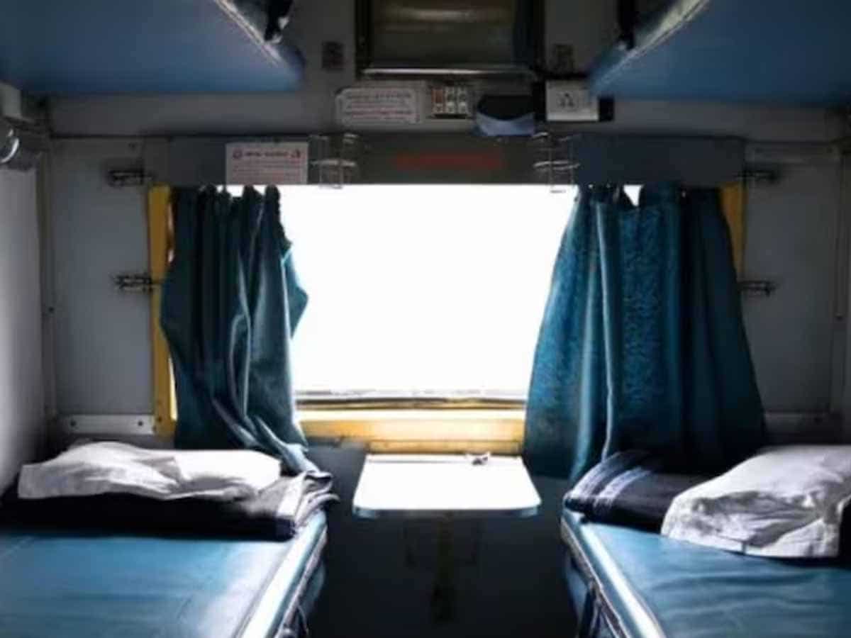 हर ट्रिप के बाद UV सेनेटाइजेशन से साफ होंगे कंबल, रेलवे ने शुरू की प्रक्रिया, जानिए क्या है ये