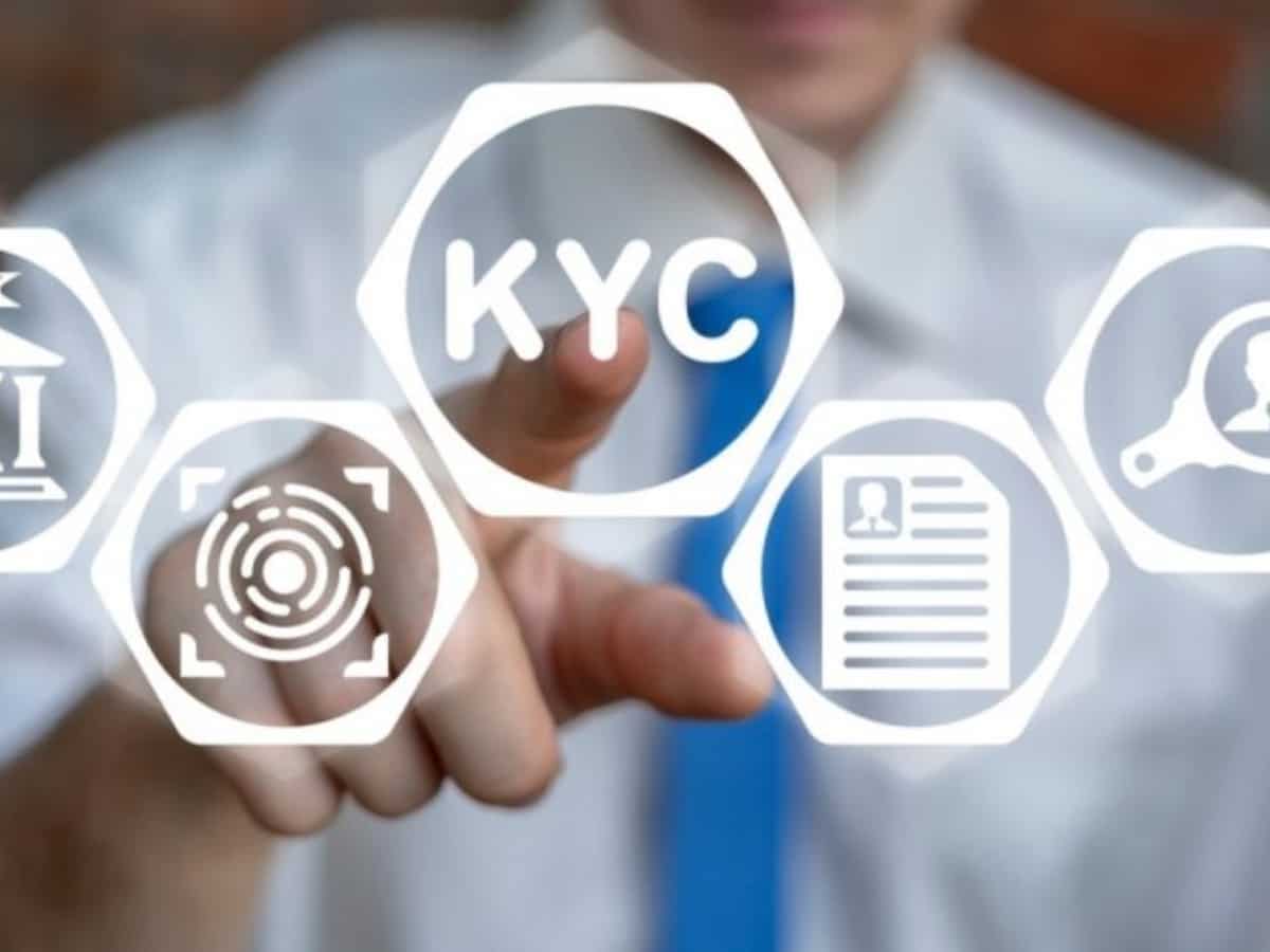 KYC के लिए कौन से दस्तावेज जरूरी हैं?