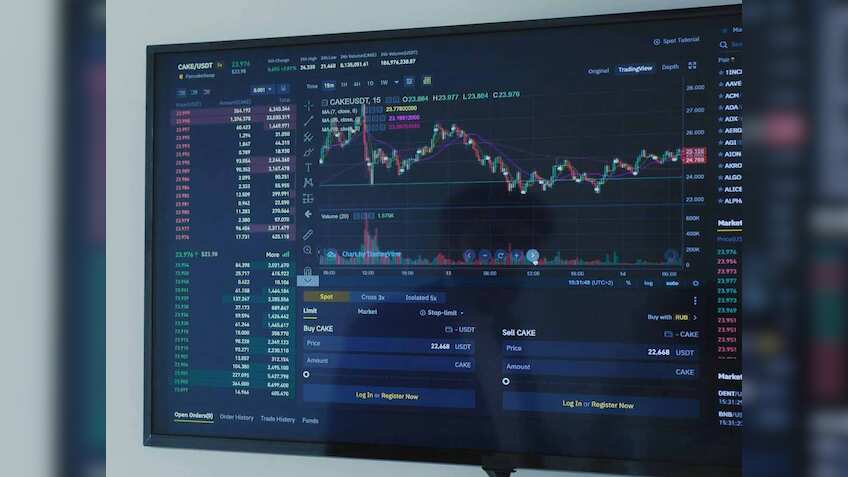 चढ़ते बाजार में HDFC बैंक, TCS को सबसे ज्यादा फायदा, छह कंपनियों का मार्केट कैप दो लाख करोड़ रुपए बढ़ा