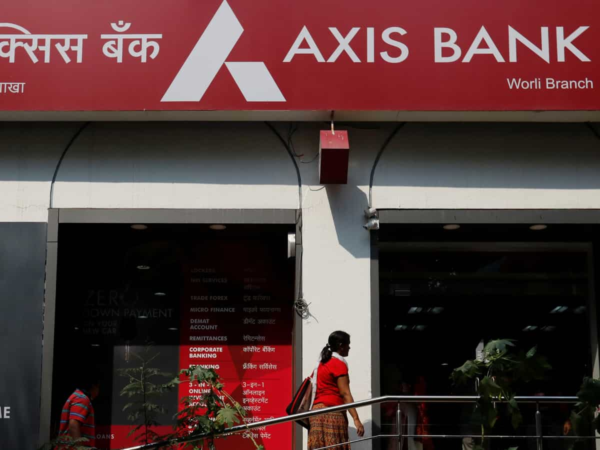 8- Axis Bank