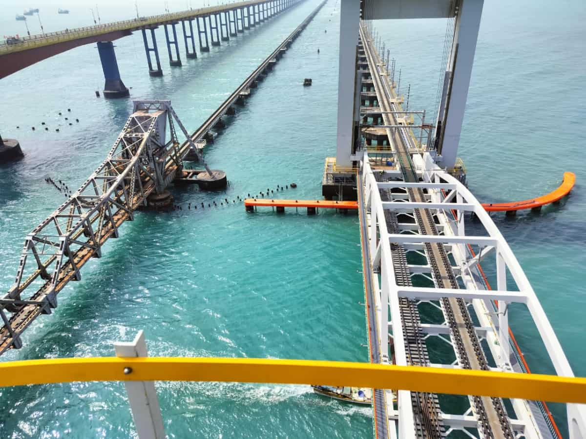 Pamban Railway Bridge: 1 घंटे का सफर सिर्फ 20 मिनट में! बनकर बस तैयार है रेलवे का ये अनोखा ब्रिज