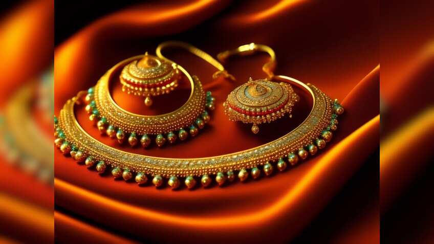 Gold Rates Today: सोने-चांदी के उछल गए दाम, हर 10 ग्राम पर इतना महंगा हुआ गोल्ड