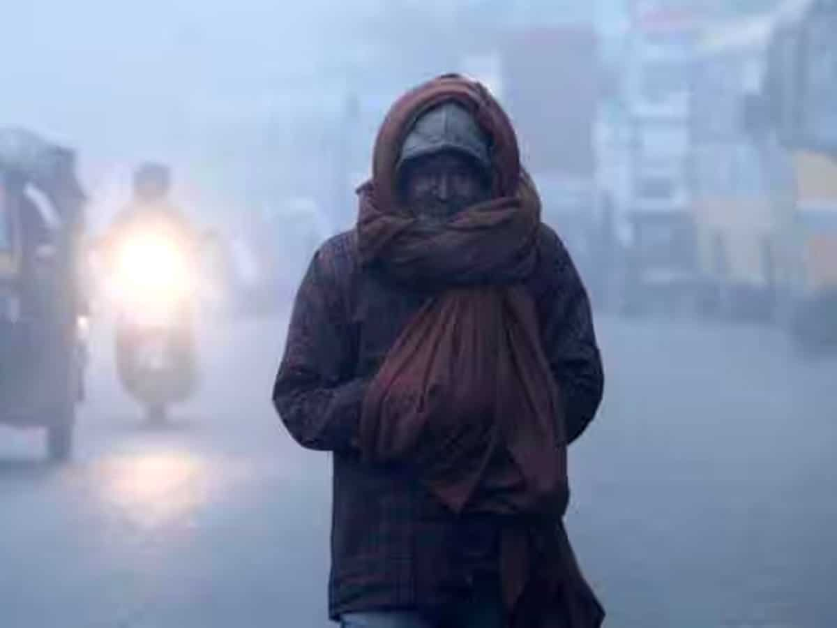  Cold Wave: उत्तर भारत में बारिश के बाद लुढ़का पारा, बढ़ी ठंड, मौसम विभाग ने जारी किया अलर्ट