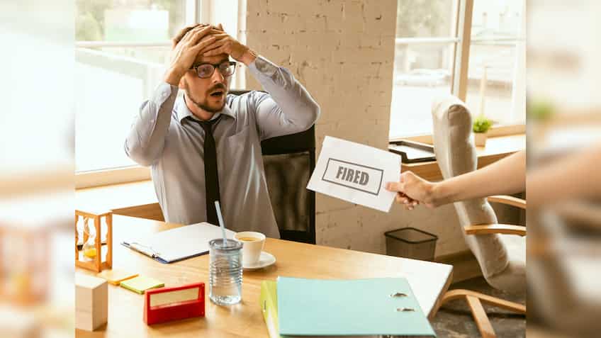 Layoff: कंपनियों में हो रही Silent Firing, किसी को कानों कान नहीं हो रही खबर!