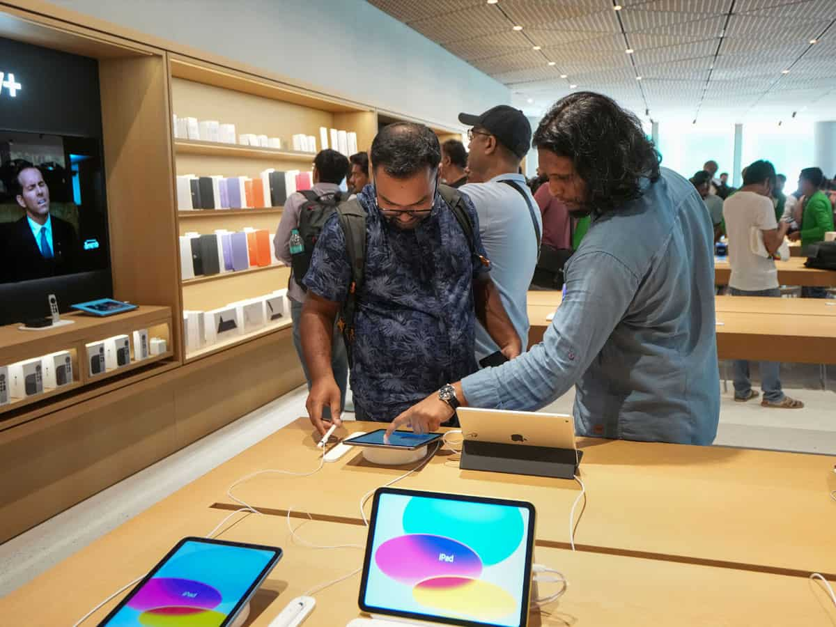 Apple को भारी पड़ी ये गलती, अब देगी ₹814 करोड़  मुआवजा, जानिए खाते में आएंगे कितने पैसे