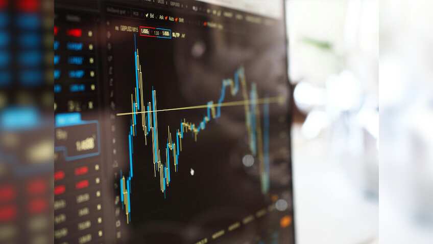 भारतीय शेयर बाजार के लिए उतार-चढ़ाव भरा रहा हफ्ता, निवेशकों ने मल्टी-एसेट रणनीति की ओर किया रुख