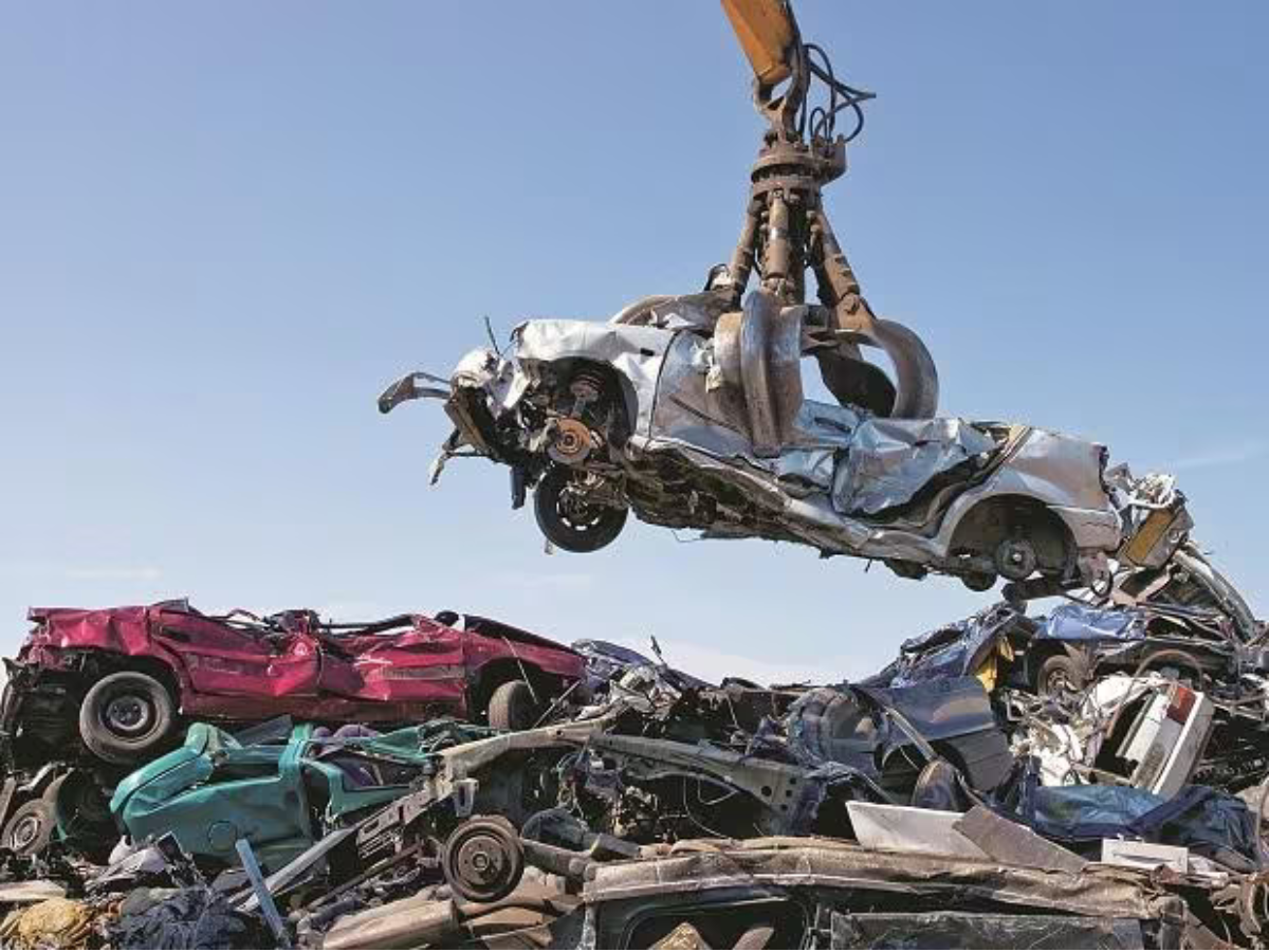 व्हीकल बनाने से लेकर स्क्रैपिंग तक...हर स्टेकहोल्डर की होगी जिम्मेदारी, एक अप्रैल से ये नियम होगा लागू