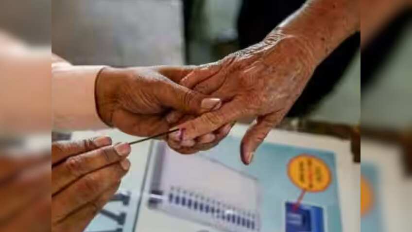 Delhi Election 2025: 'जंगपुरा' सीट पर हो सकता है कांटे का मुकाबला, जानिए किनसे होगा मनीष सिसोदिया का सामना