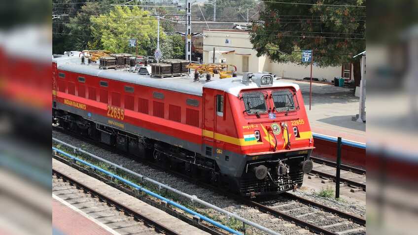 स्लीपर के किराए में कर सकते हैं AC का सफर, बुकिंग एजेंट कभी नहीं बताते आपको ये ट्रिक