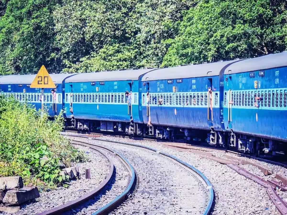 बाजार खुलने के बाद इस Railway Stock पर रखें नजर, पहियों का आयात कम करने के लिए रेलवे ने किया समझौता