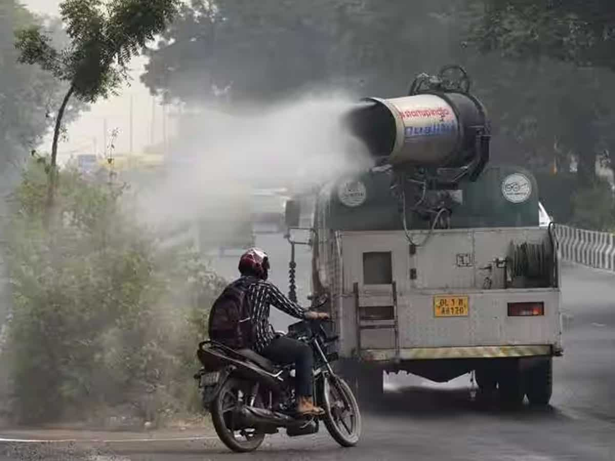 बारिश से दिल्ली एनसीआर की हवा में सुधार, हटे GRAP III के प्रतिबंध, इन चीजों पर लगे रहेगा बैन