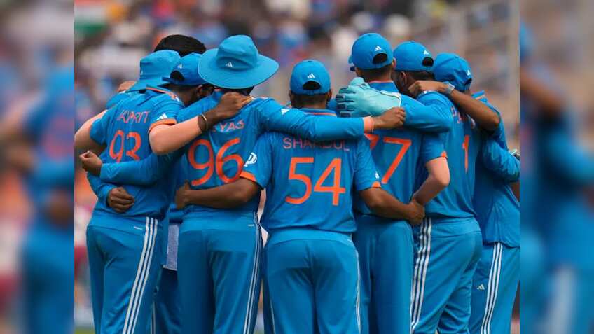 Champions Trophy 2025 के लिए टीम इंडिया का ऐलान, जसप्रीत बुमराह शामिल, मोहम्मद सिराज की जगह अर्शदीप सिंह