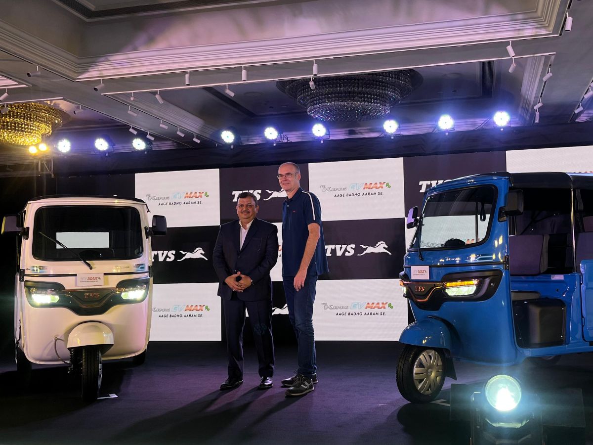 TVS मोटर्स ने लॉन्च की ब्लूटूथ कनेक्टेड इलेक्ट्रिक थ्री- व्हीलर King EV Max, जानें कीमत और फीचर्स