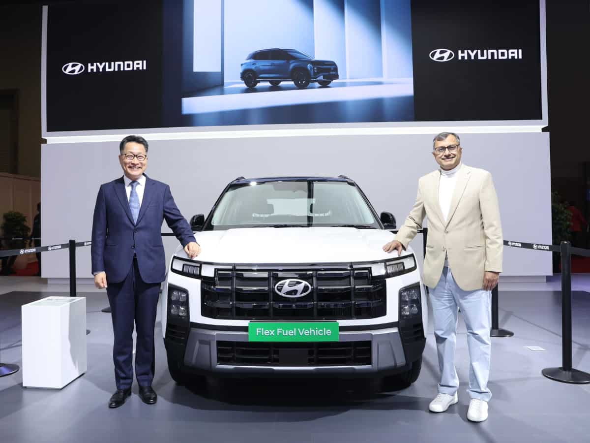 Auto Expo 2025 में Hyundai का कमाल; क्रेटा फ्लेक्स फ्यूल की दिखाई झलक, जानें फायदे 