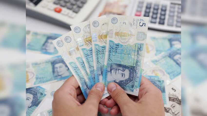 135 साल में अंग्रेजों ने भारत से लूटे ₹3,00,00,00,00,00,00,000, नोटों से सजाते तो 4 बार ढक जाता पूरा लंदन