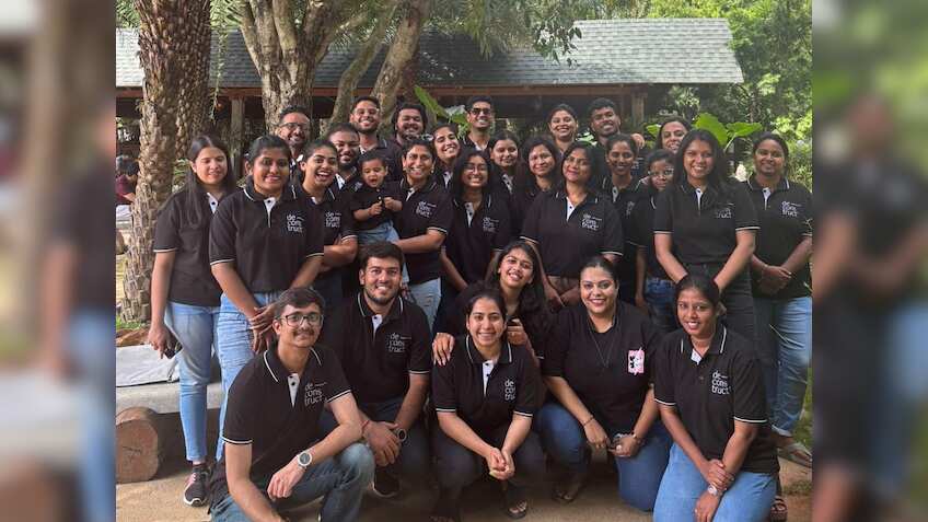 D2C स्किनकेयर ब्रांड Deconstruct ने जुटाई ₹65 करोड़ की Funding, जानिए कहां इस्तेमाल होंगे ये पैसे