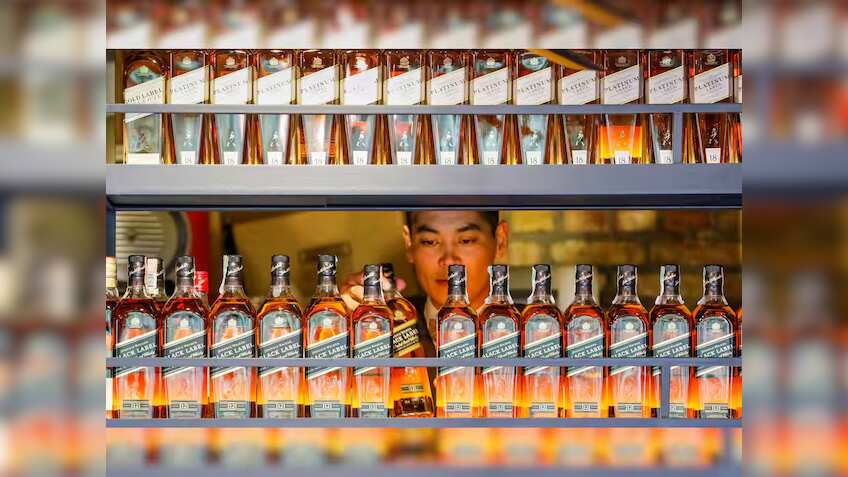 Q3 Results: शराब बनाने वाली इस कंपनी के मुनाफे ने लगाया गोता, बाजार खुलने के बाद शेयर पर रखें नजर
