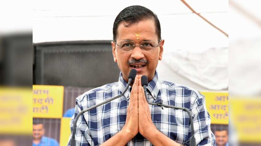 Delhi Election: 'आप’ मेनिफेस्‍टो की 15 गारंटी, महिलाओं को हर महीने ₹2100 देने से लेकर युवाओं को रोजगार तक के वादे
