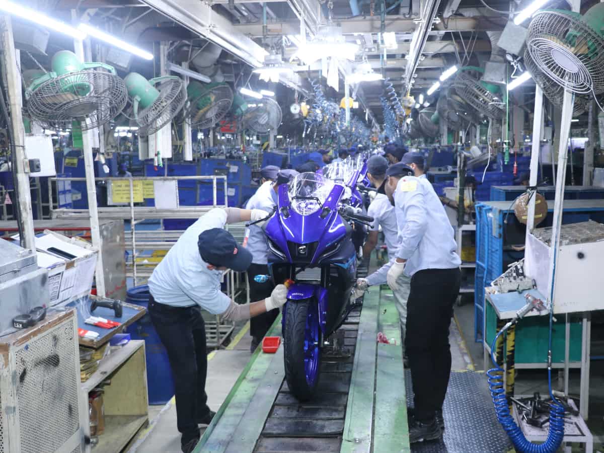 Yamaha की इस पॉपुलर Bike के लाखों दीवाने; लॉन्च से लेकर अबतक बेच डाले इतने यूनिट्स