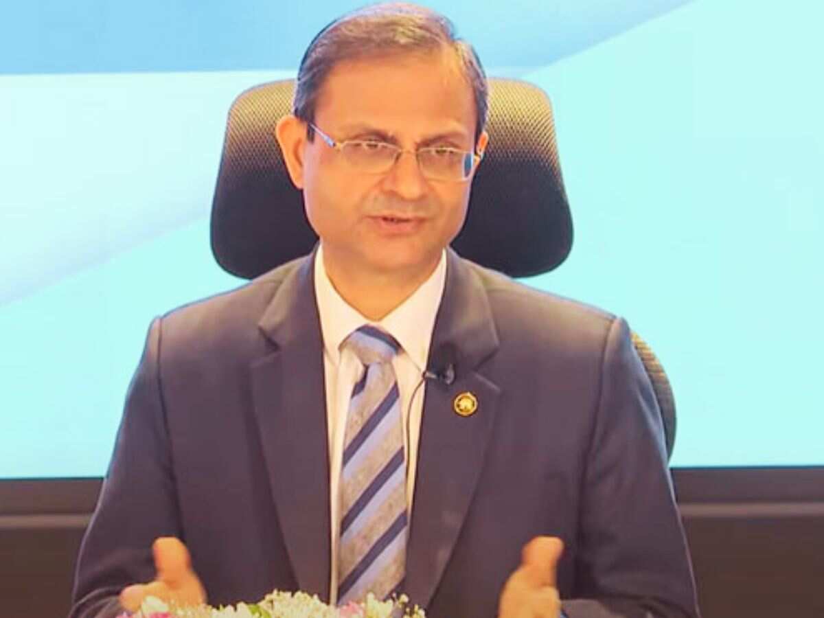 RBI Monetary Policy: ब्‍याज दरों पर नए गवर्नर आज सुनाएंगे कोई खुशखबरी? जानिए क्‍या कहता है Zee Business का Mega Poll