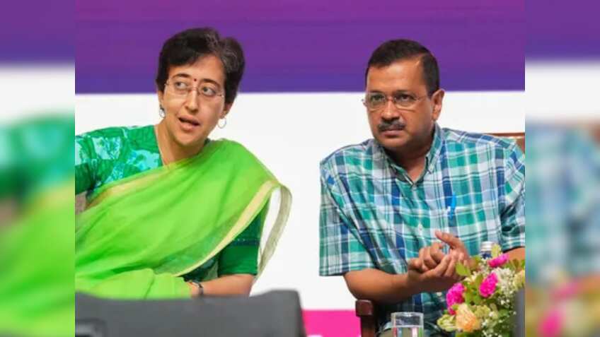 Delhi Election 2025: सीएम आतिशी पीछे-रमेश बिधूड़ी आगे, केजरीवाल को प्रवेश वर्मा से कड़ी टक्कर, जानें VIP सीट का पूरा हाल