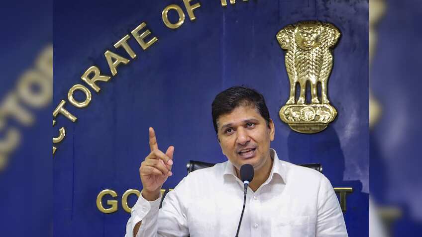 13 हॉट सीटों में से ज्यादातर पर भाजपा आगे, सत्येंद्र जैन, सोमनाथ भारती, सौरभ भारद्वाज समेत इन दिग्गजों की करारी हार