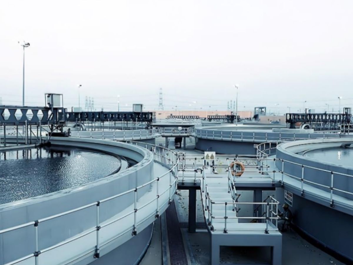 छुट्टी के दिन इस स्मॉलकैप कंपनी को विदेश में मिला बड़ा ऑर्डर, 2 साल में दिया 321% रिटर्न, रखें नजर