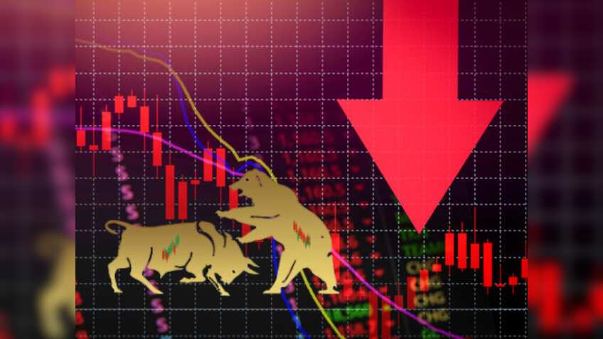 Stock Market Closing Highlights: बाजार में हाहाकार, सेंसेक्स 1,018 अंक गिरकर बंद, PSU शेयरों में दिखी भारी बिकवाली