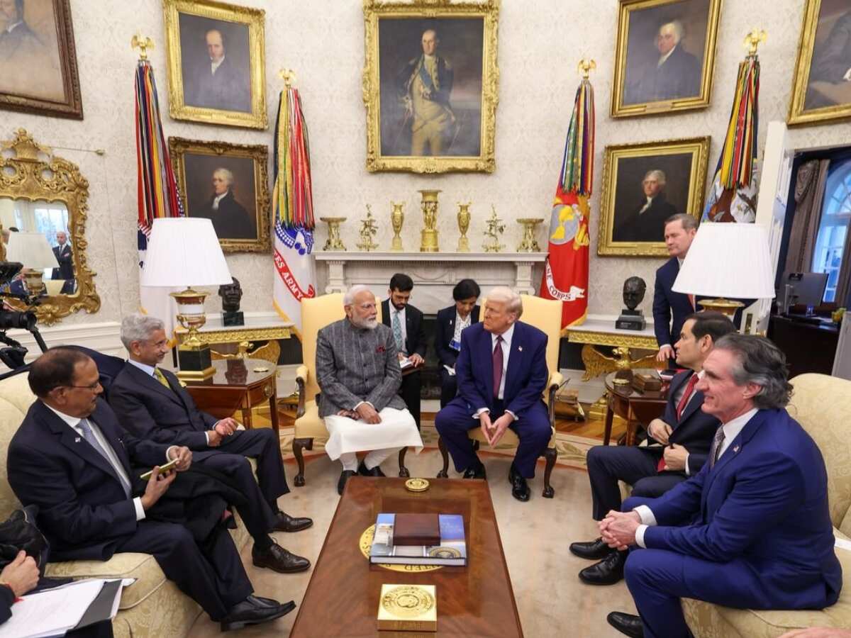 Modi-Trump Meet: आतंकवाद से लेकर व्यापार तक... पीएम मोदी और प्रेसीडेंट ट्रंप की मुलाकात में हुए ये 10 बड़े ऐलान