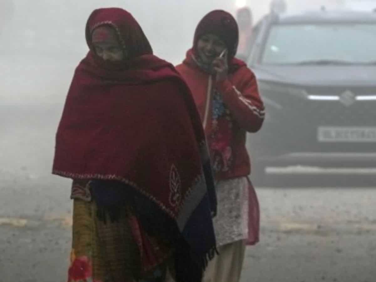 मौसम ने फिर लिया यूटर्न…तेज हवाओं ने बढ़ाई ठंड, न्‍यूनतम तापमान भी लुढ़का, जानिए आने वाले दिनों का हाल