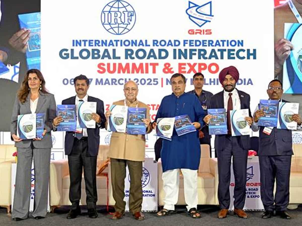 सड़क सुरक्षा पर नितिन गडकरी का जोर, दुर्घटनाओं को 50% तक कम करने का टारगेट