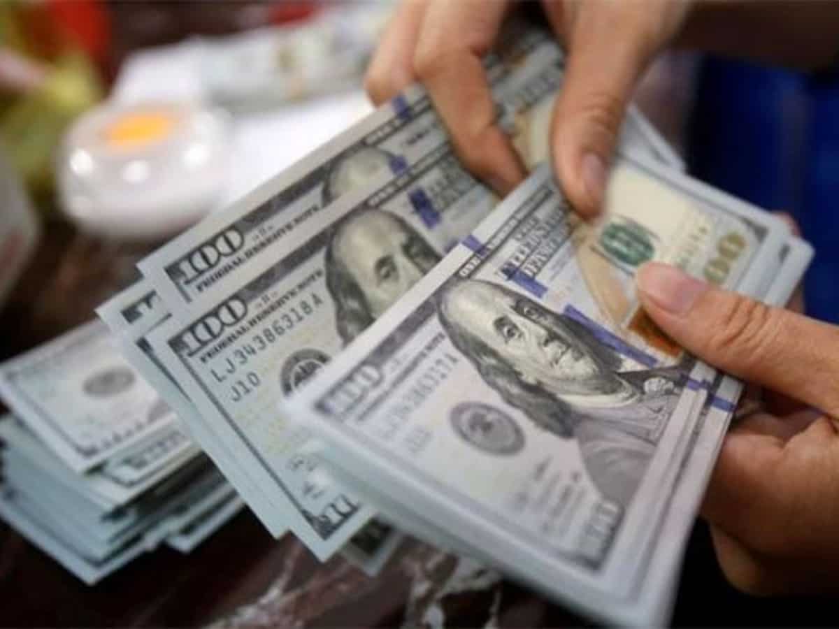महाराष्ट्र में आया सबसे ज्यादा FDI, सीएम फडणवीस ने ट्वीट कर दी जानकारी